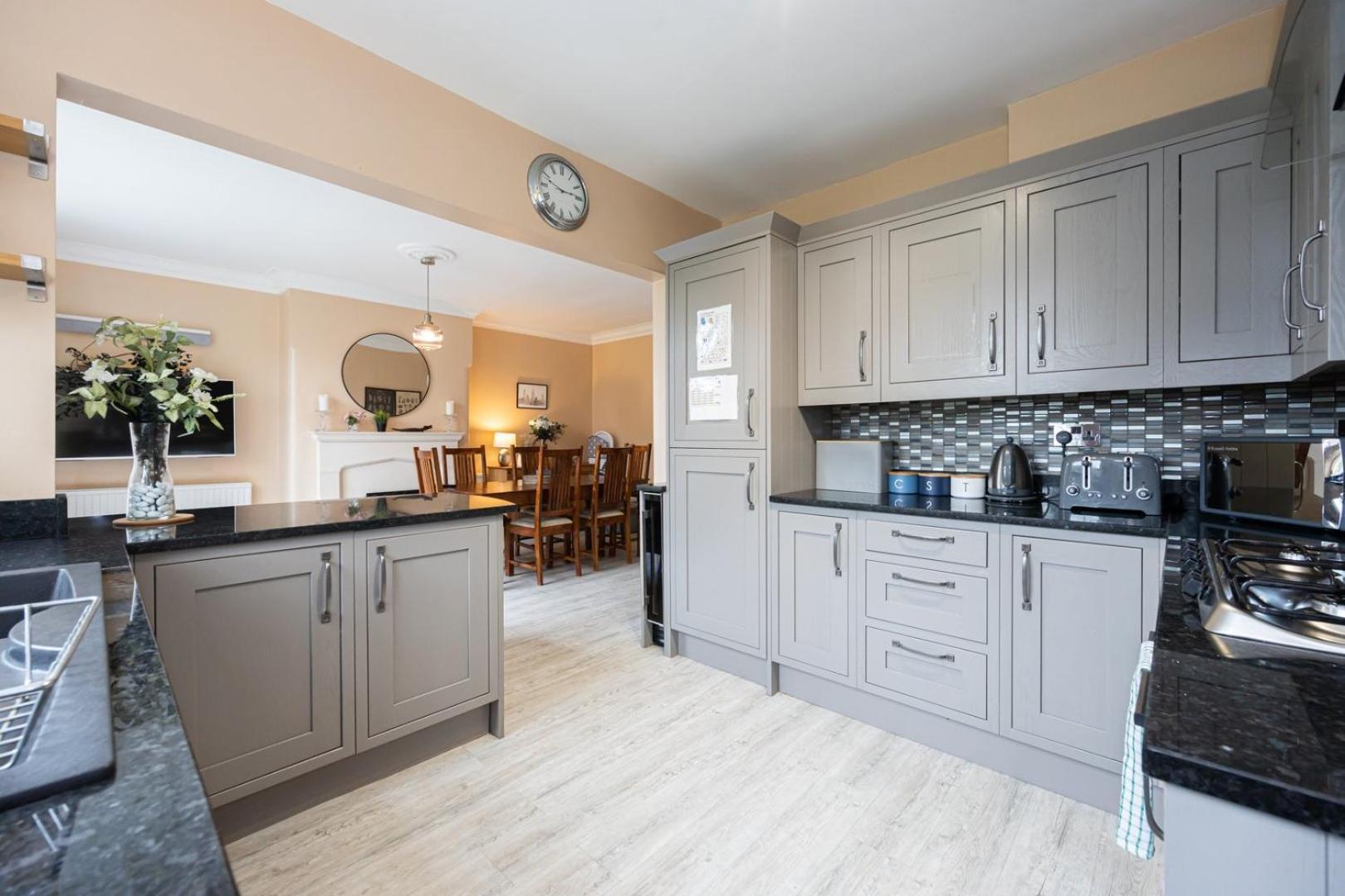 Guestready - Terraced In West Didsbury Apartment