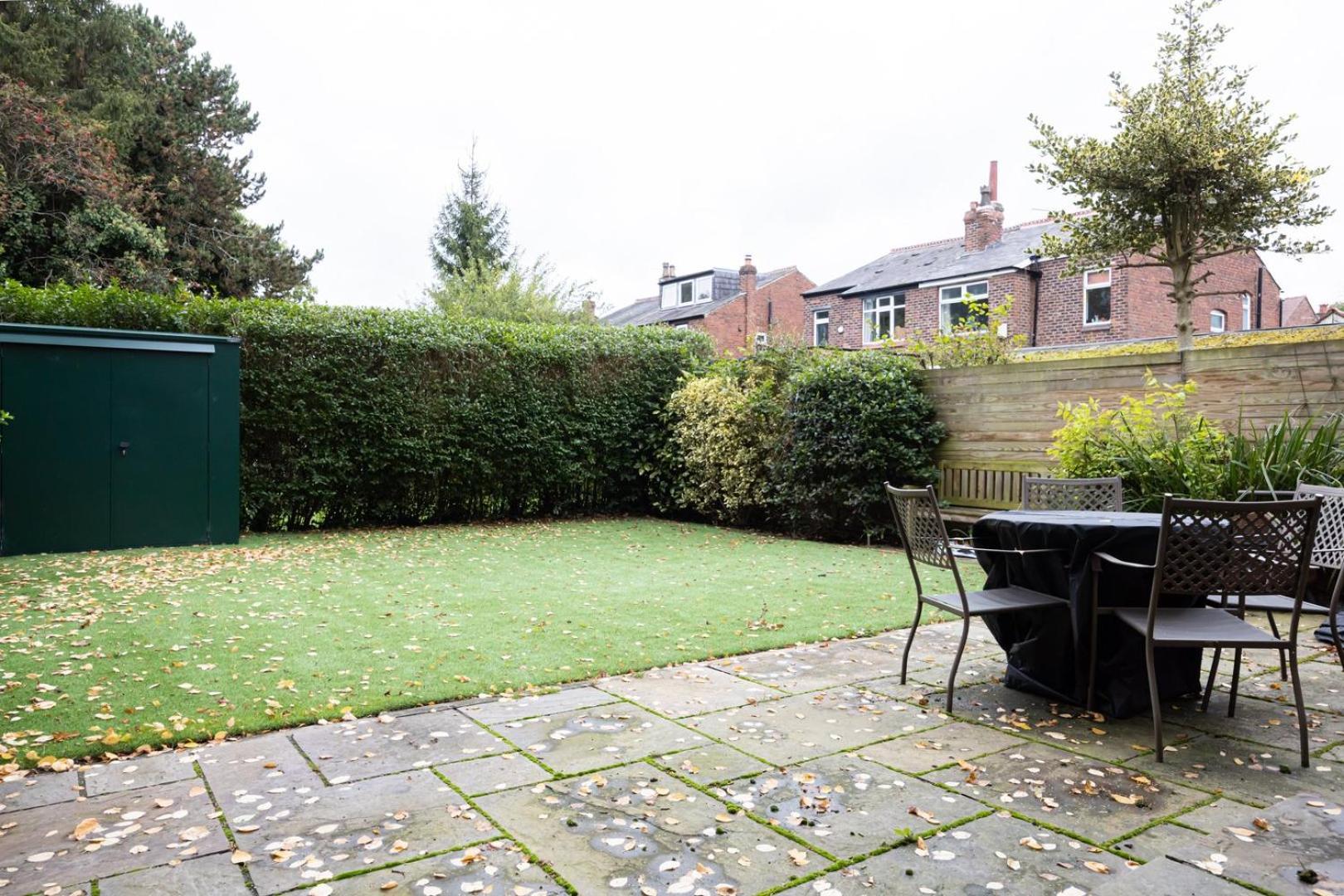 Guestready - Terraced In West Didsbury * Manchester